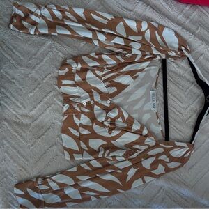 Ellejay Women's Brown and White Blouse